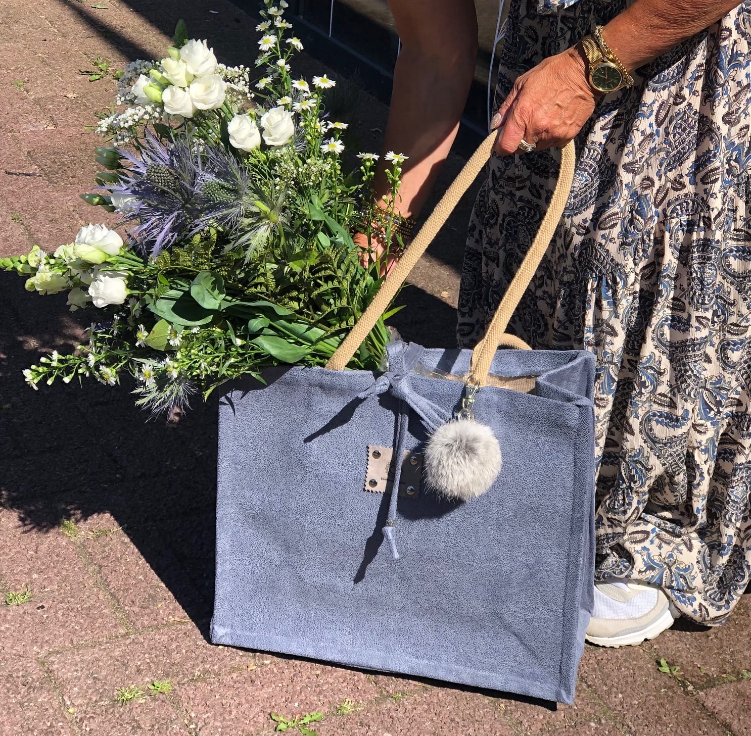 Duurzame jute shopper bekleed met jeansblauwe leatherlook