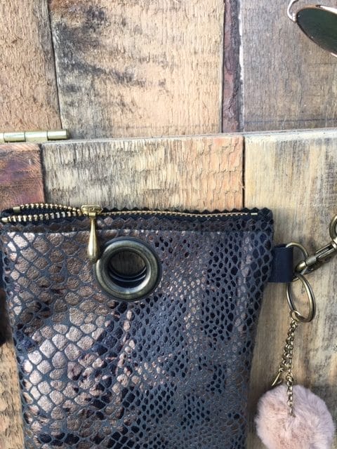 Cross-over festivaltasje van donkergroene leatherlook slangenprint - Afbeelding 2