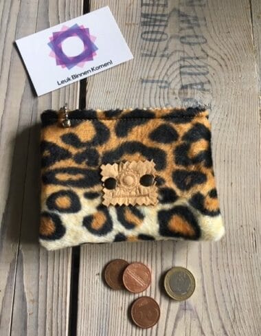 Portemonneetje met ritsje van bontachtige luipaardprint