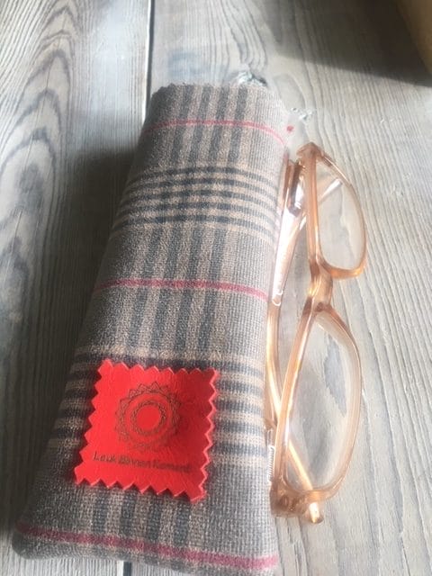 Brilhoesje van mooie geruite grijs beige suedine - Afbeelding 2