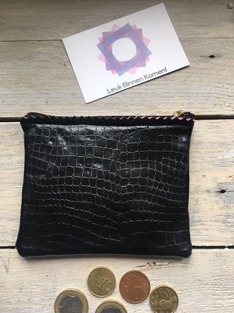 Portemonneetje van zwarte leatherlook lak - Afbeelding 2