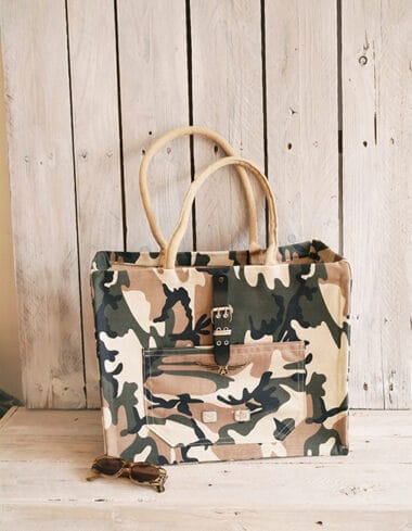 Duurzame jute shopper in stoere camouflageprint