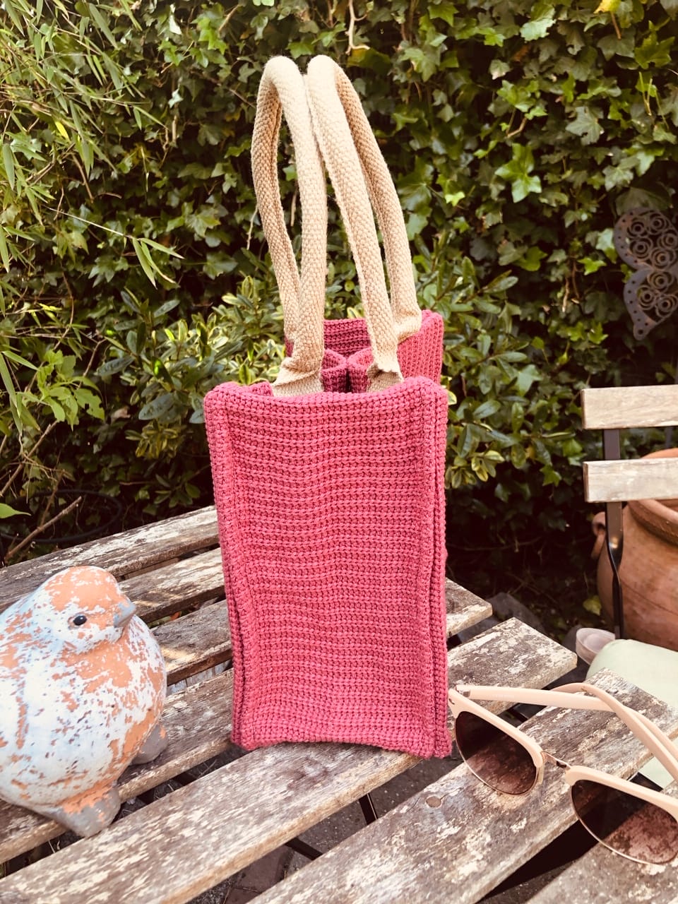 Kleine jute tas bekleed met koraalroze gebreide stof - Afbeelding 2