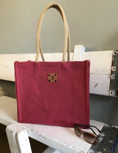 Duurzame jute shopper bekleed met koraalroze gebreide stof