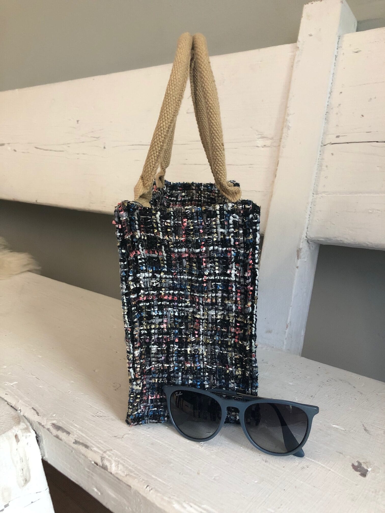 Kleine jute tas bekleed met super chique zwarte Sjanella - Afbeelding 3