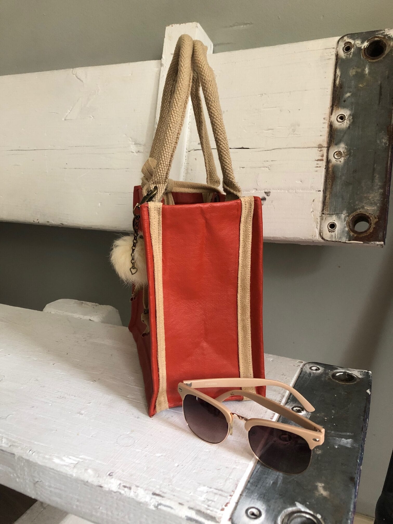 Kleine jute tas bekleed met warm oranje airbrushed leatherlook - Afbeelding 3