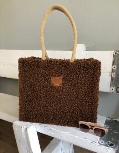 Duurzame jute shopper bekleed met zachte bruine tedolino