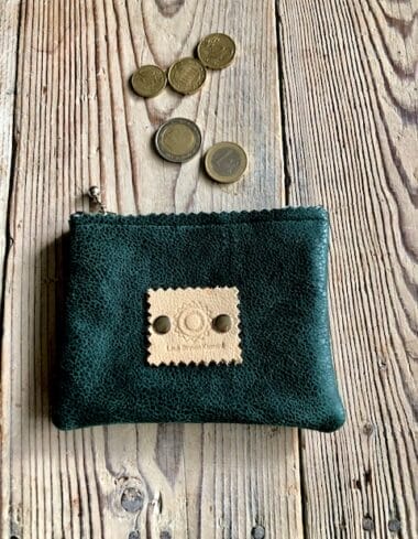 Portemonneetje van petrolgroene leatherlook