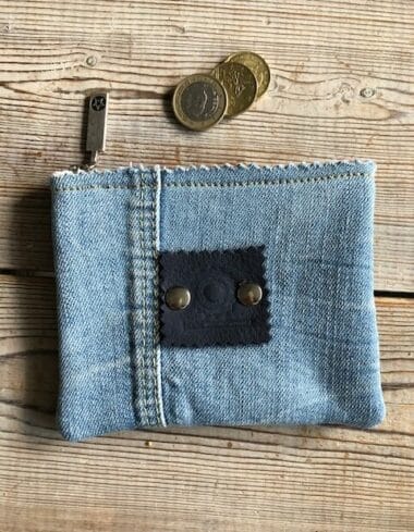 Portemonneetje met ritsje van blue denim (Ibizastyle)