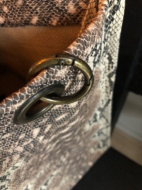 Duurzame shopper bekleed met beige zalm leatherlook slangenprint - Afbeelding 4