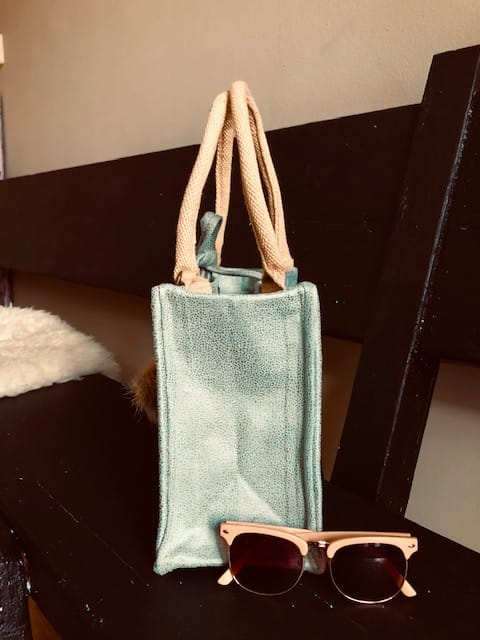 Kleine jute tas bekleed met mintgroene leatherlook - Afbeelding 2
