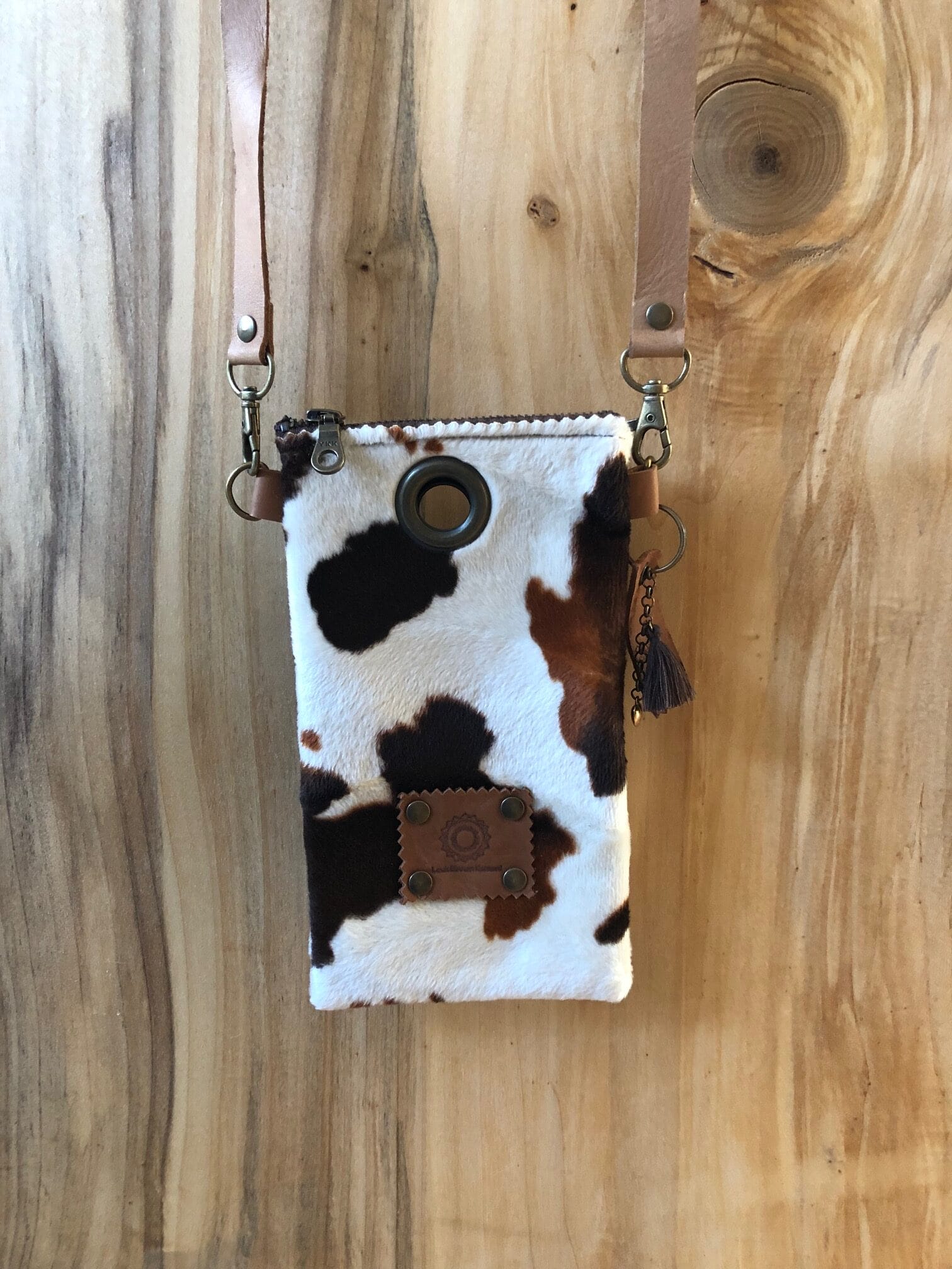 Cross-over festivaltasje van bontachtige bruine koeienprint