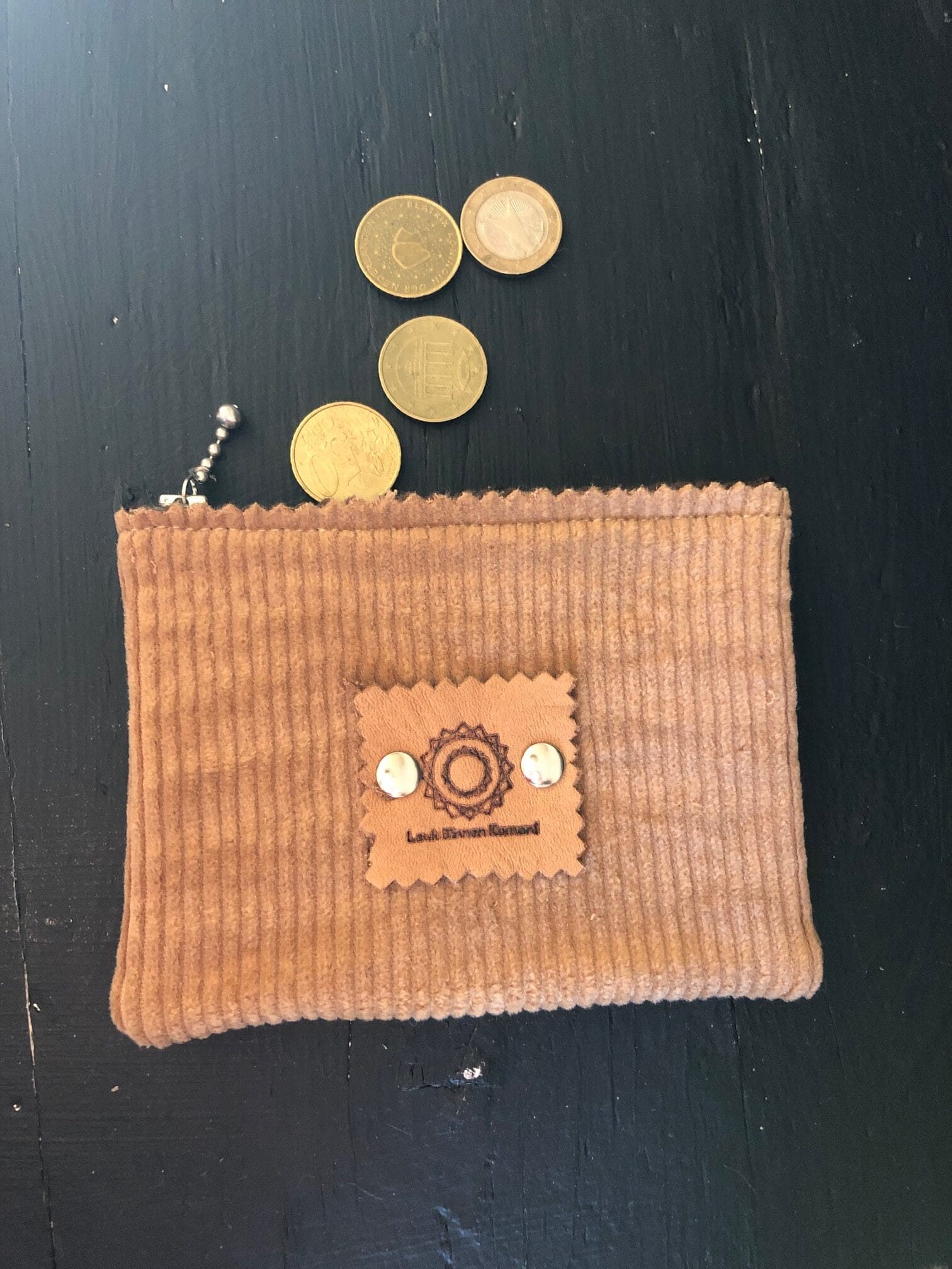 Portemonneetje met ritsje van stoere camel ribcord