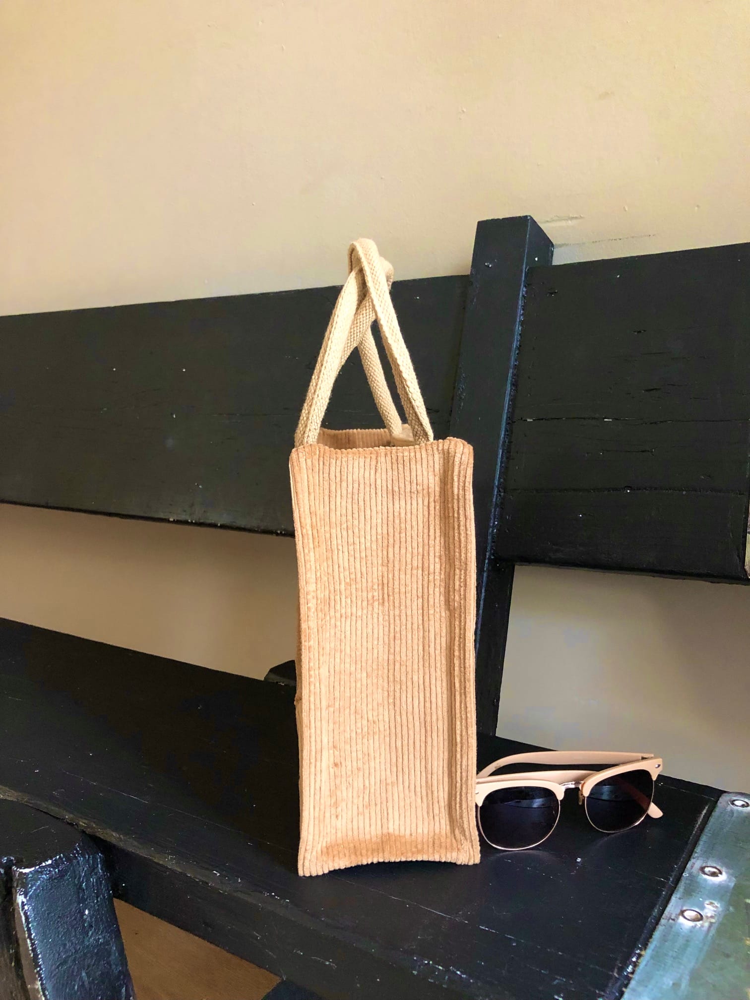 Handtas bekleed met mooie camelkleurige ribcord - Afbeelding 2