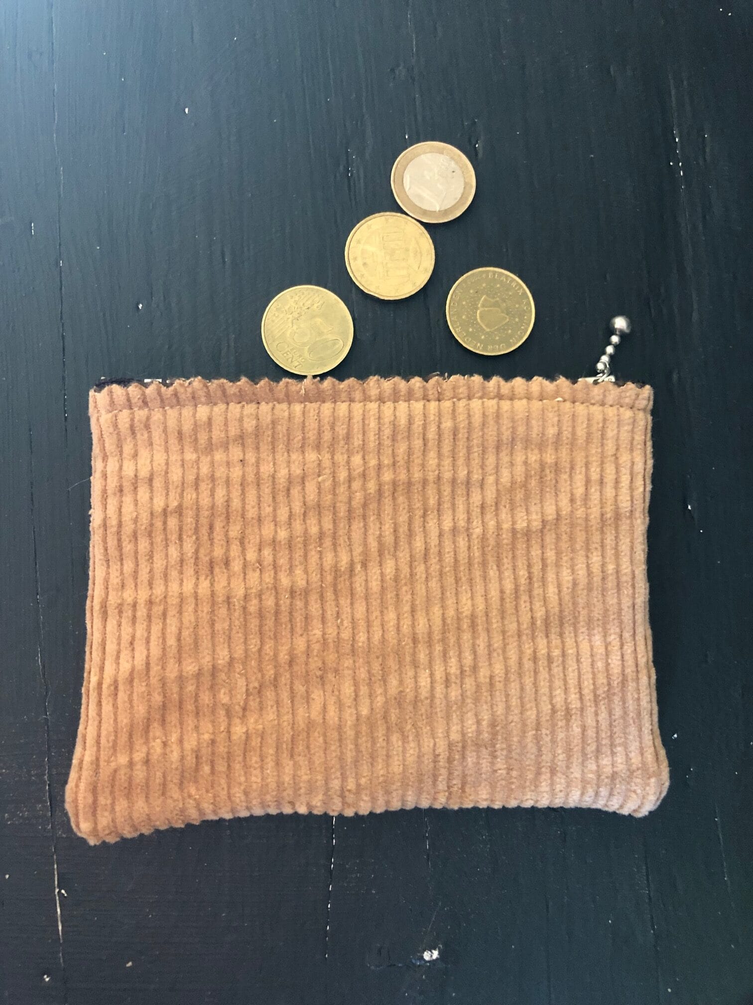 Portemonneetje met ritsje van stoere camel ribcord - Afbeelding 2