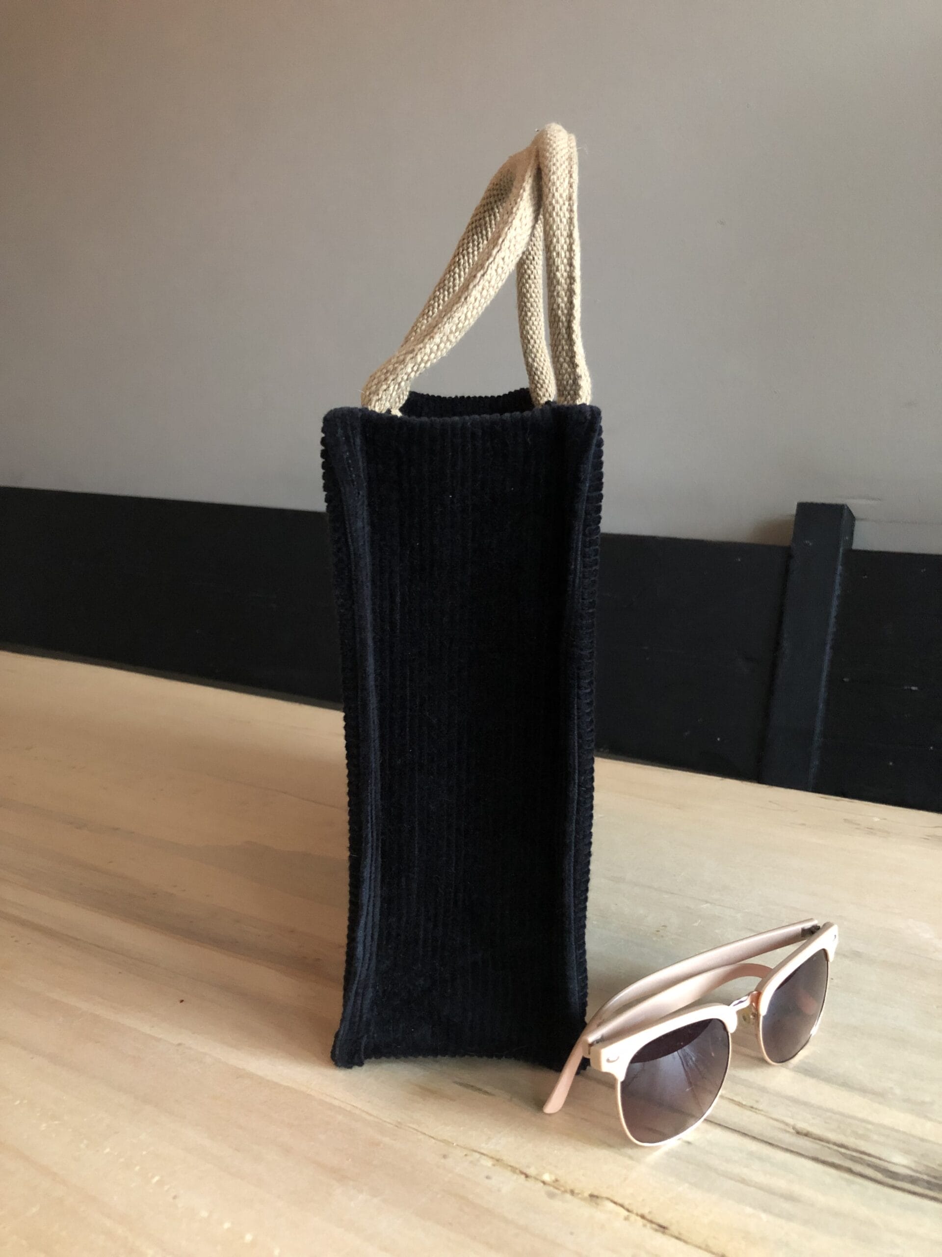 Handtas bekleed met stoere zwarte ribcord - Afbeelding 2