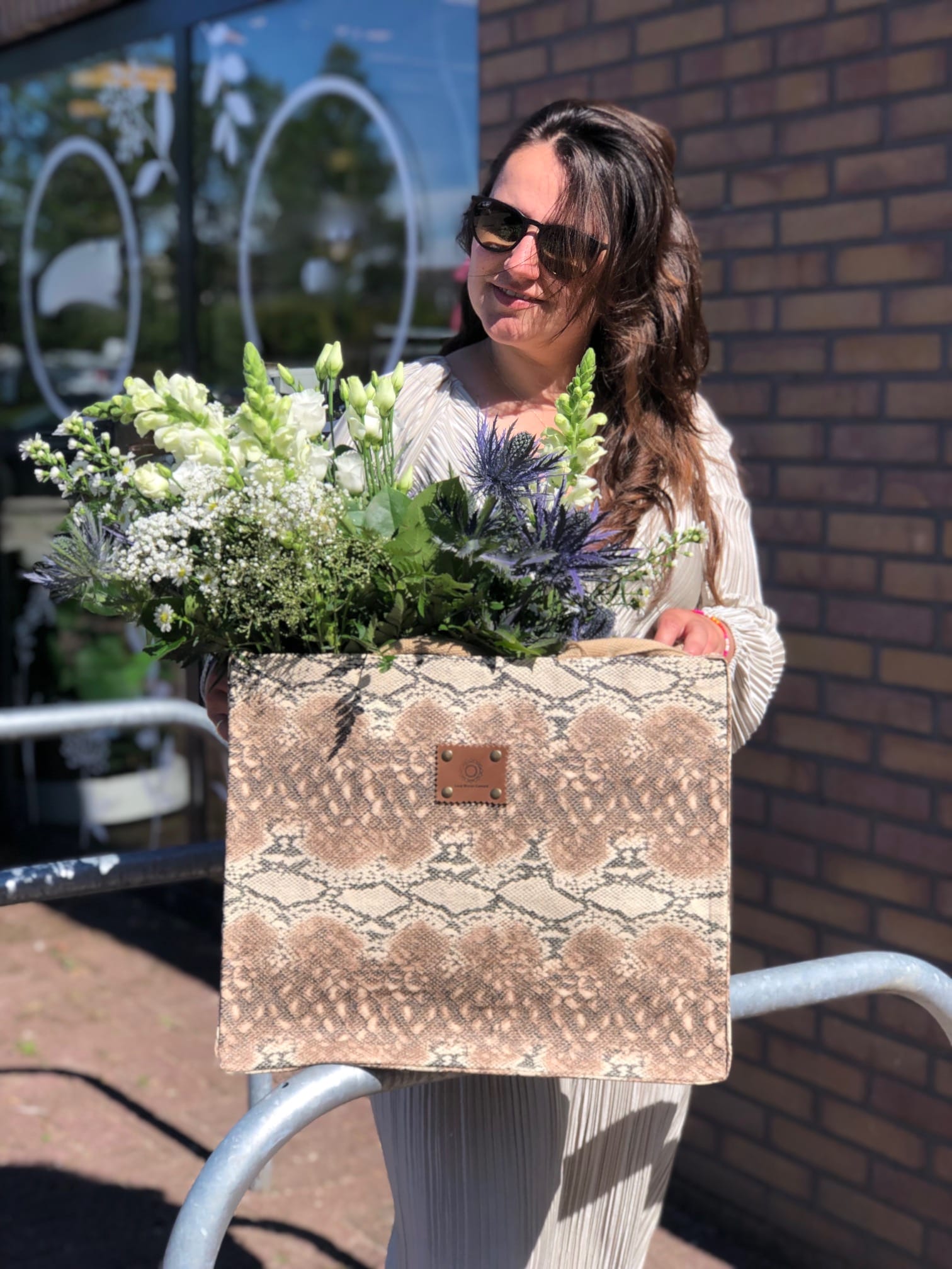 Duurzame shopper bekleed met beige zalm leatherlook slangenprint - Afbeelding 7