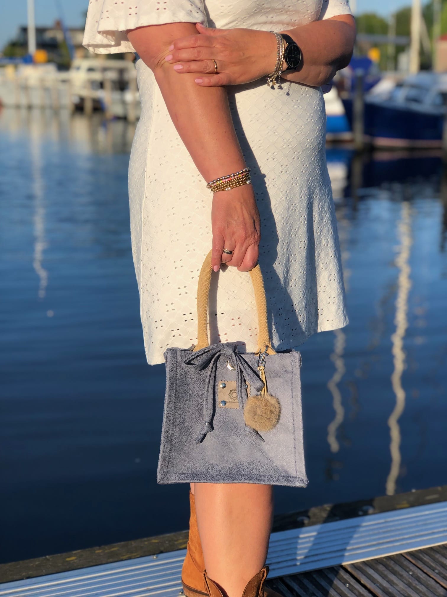 Kleine jute tas bekleed met jeansblauwe leatherlook - Afbeelding 2