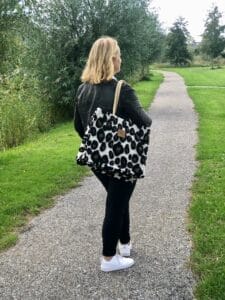 B140B5CC-71CA-487B-869D-7AF20D3B6B04