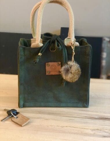 Kleine jute tas bekleed met mosgroene scuba leatherlook