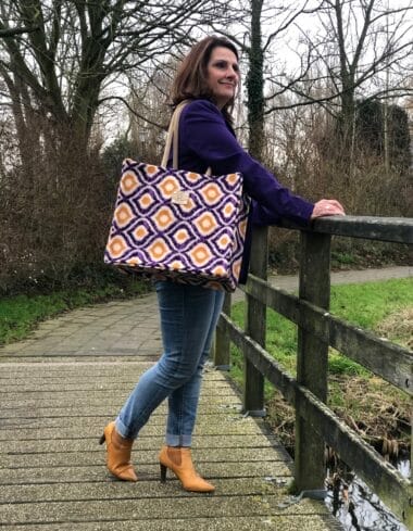 Duurzame jute shopper bekleed met Retro Wooly purple