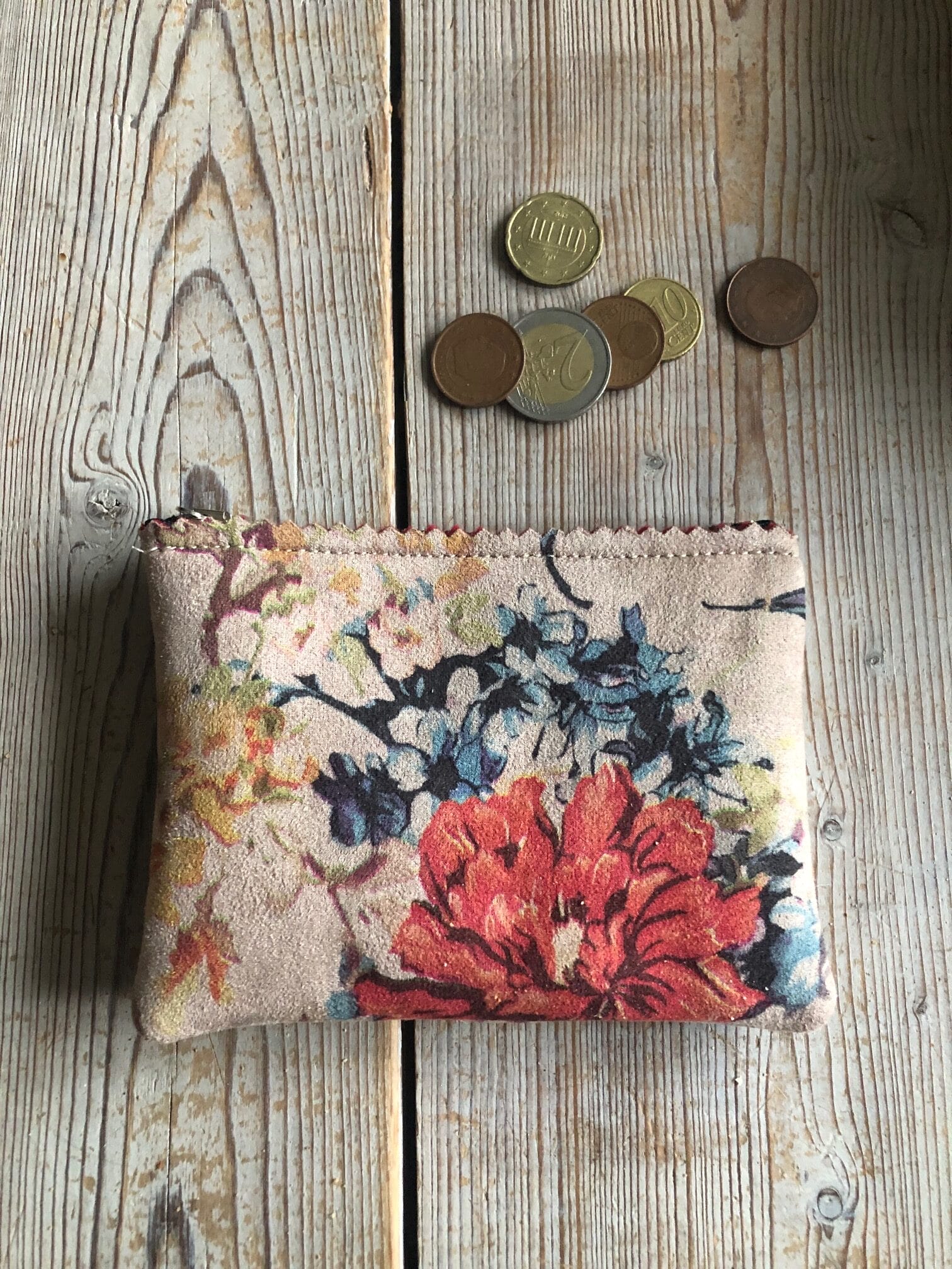 Portemonneetje van lichtbruine suedine Classic Flower - Afbeelding 2