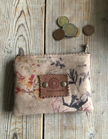 Portemonneetje van lichtbruine suedine Classic Flower