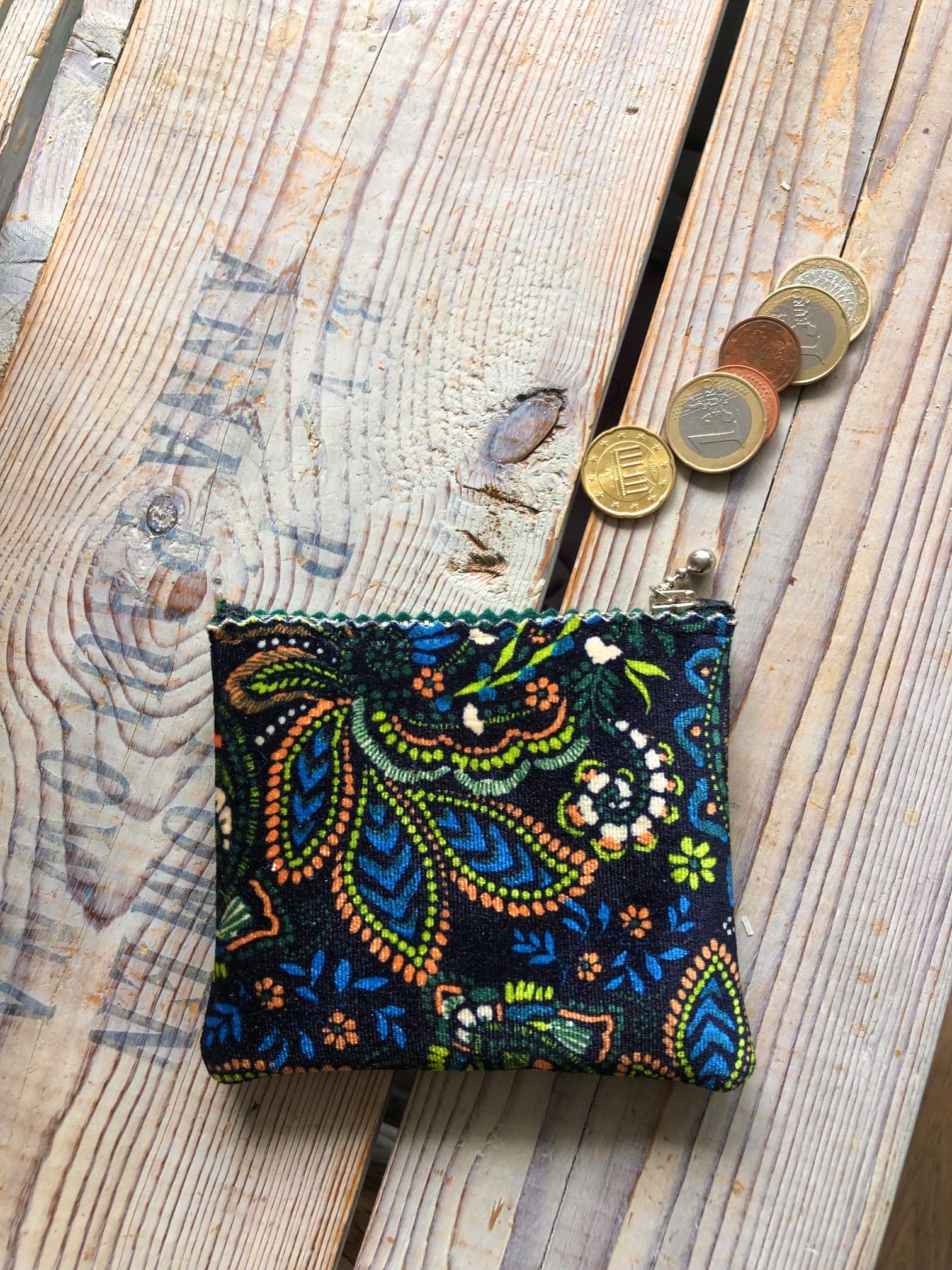 Portemonneetje met rits van velvet paisley - Afbeelding 2