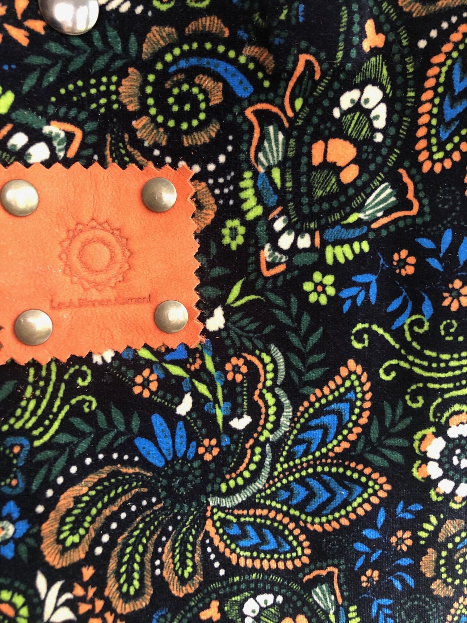 Handtas bekleed met zachte velvet in paisley motief - Afbeelding 2