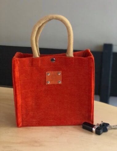 Handtas bekleed met stoere oranje ribcord