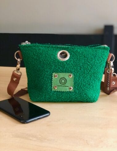 Heuptas van zachte smaragd groene tedolino met verstelbare riem