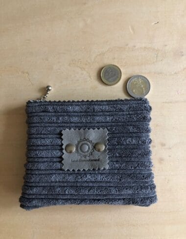 Portemonneetje met ritsje van grijze extra brede corduroy