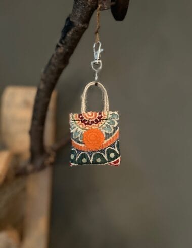 Minitasje sleutelhanger gobelin retro