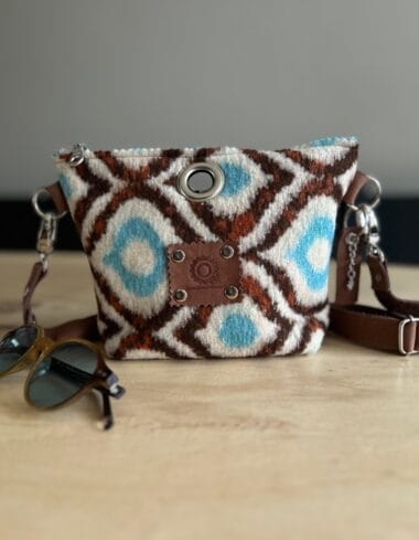 Heuptas van coocked wool in retro wooly