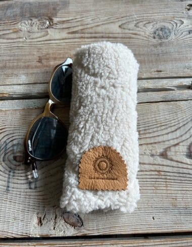 Brilhoesje van teddy sharpa jacquard