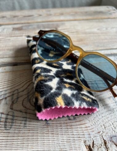 Brilhoesje van bontachtige panterprint