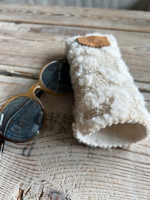 Brilhoesje van fluffy panterprint