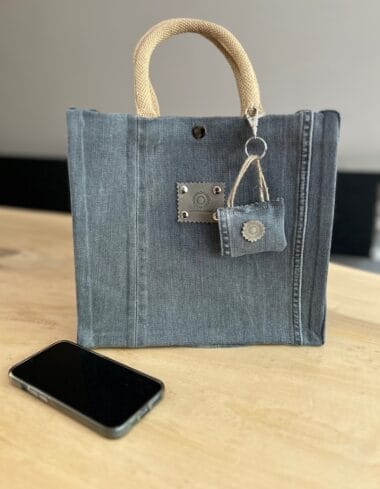 Handtas bekleed met black denim (Ibizastyle)