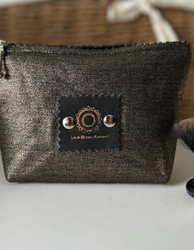Make up tasje van black denim gold coated