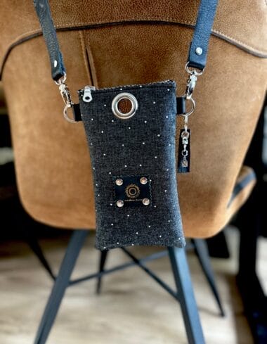 Festivaltasje met black denim fabulous drops