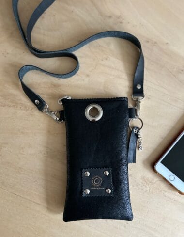 Festivaltasje van zwarte leatherlook