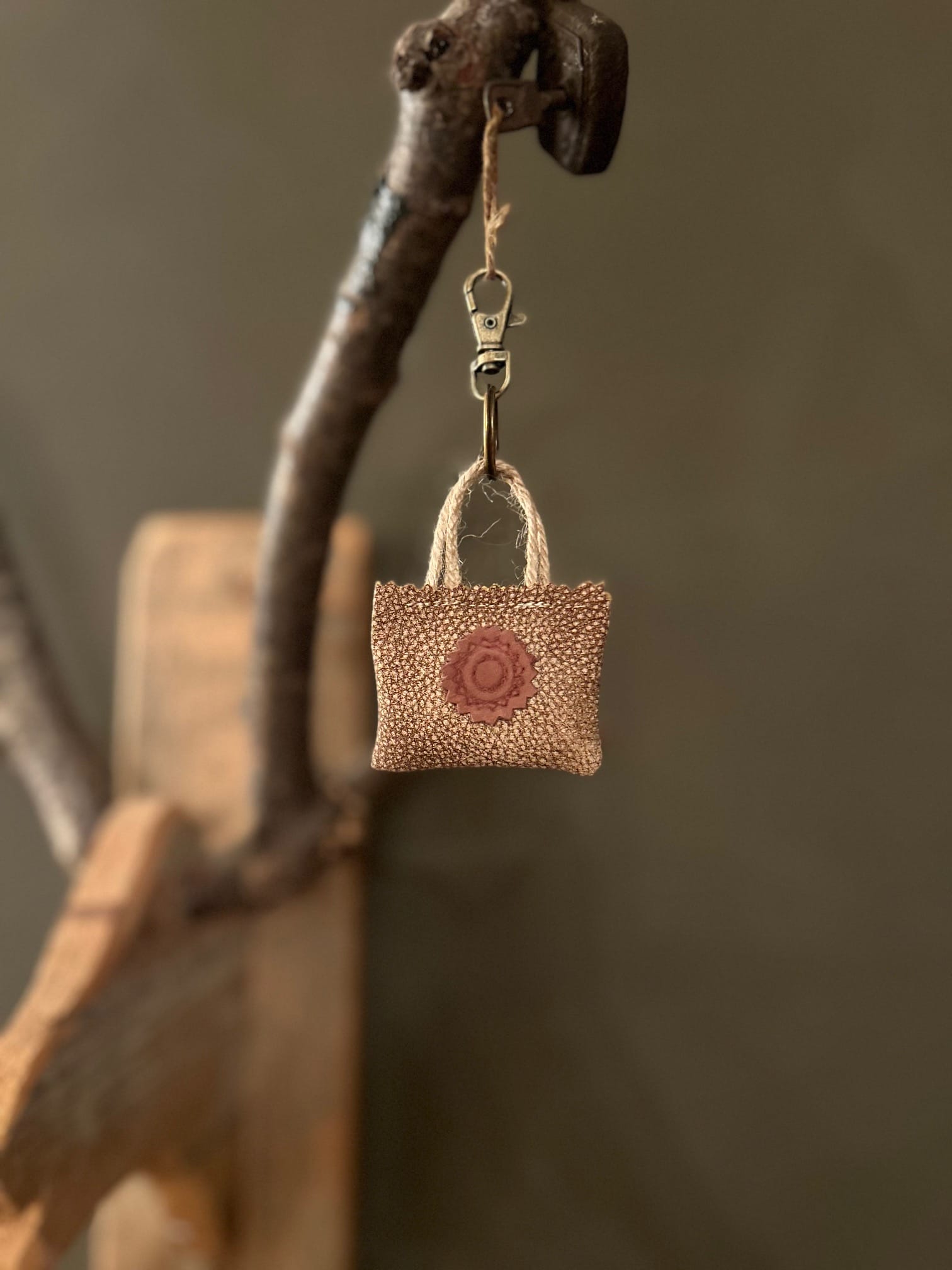 Minitasje sleutelhanger bruine Cantara leather