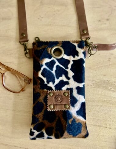 Festivaltasje van bontachtige dierenprint