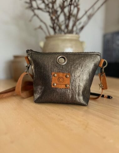 Heuptas van black denim gold coated