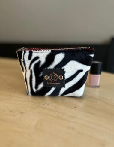 Make up tasje van zwart witte zebraprint
