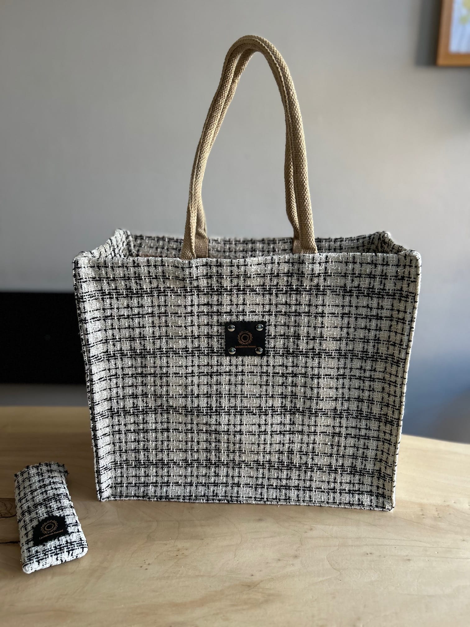 Shopper met Sjanel off white met zilverdraad