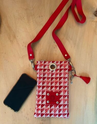 Festivaltasje van Sjanelli red flag