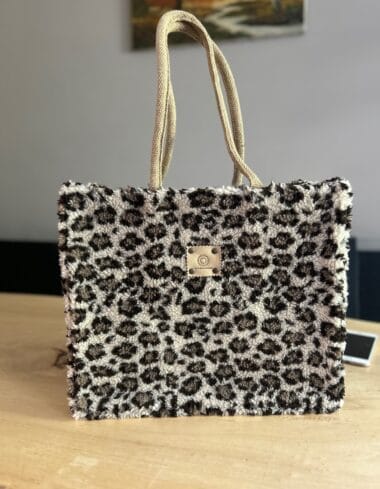 Shopper bekleed met beige teddy panter