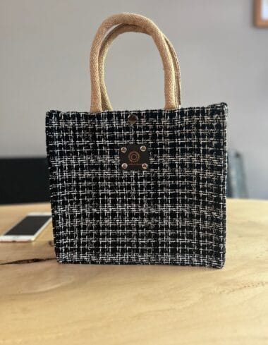 Handtas bekleed met Sjanel black met zilverdraad