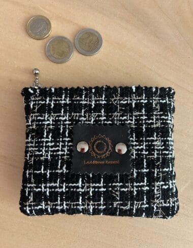 Portemonneetje met Sjanel black met zilverdraad